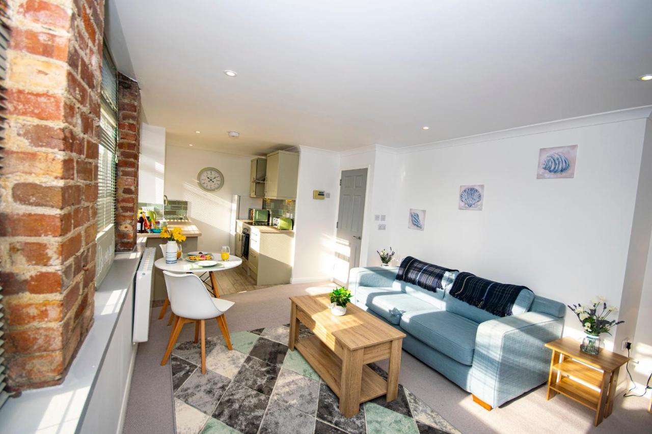 Lighthouse Lofts - Godrevy Apartment Кембърн Екстериор снимка
